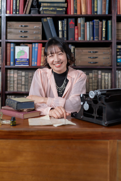 藤原綾子